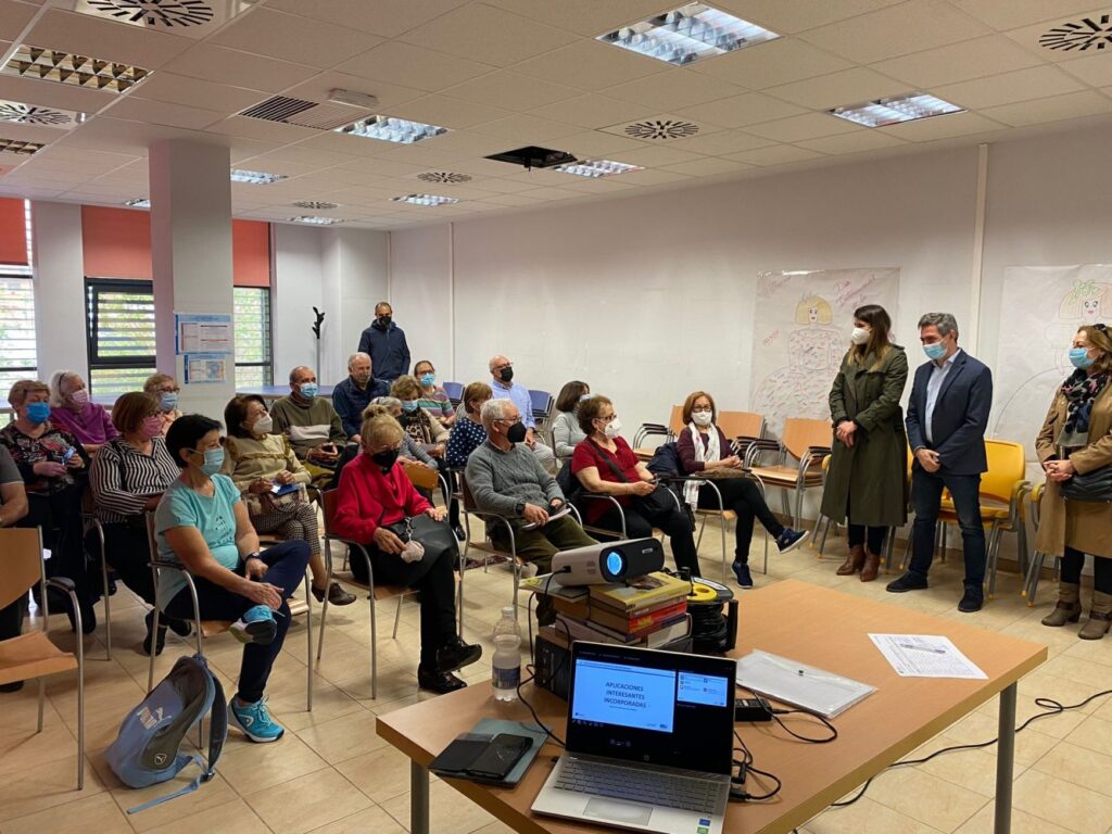 Aniorte-y-Miranda-2-1333x1000