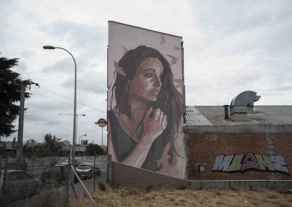 Villavere Taken mural 2