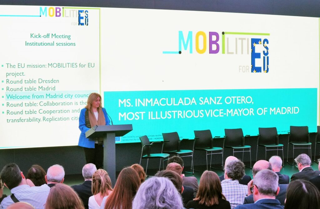 La vicealcaldesa Inmaculada Sanz, durante el encuentro Mobilities For EU.