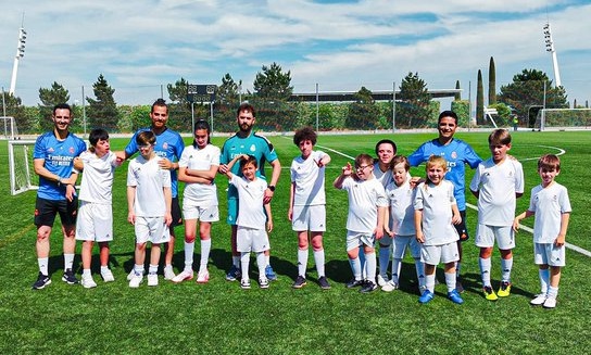 Emirates Adidas Las escuelas adaptadas de fútbol y autismo son referentes en deporte inclusivo