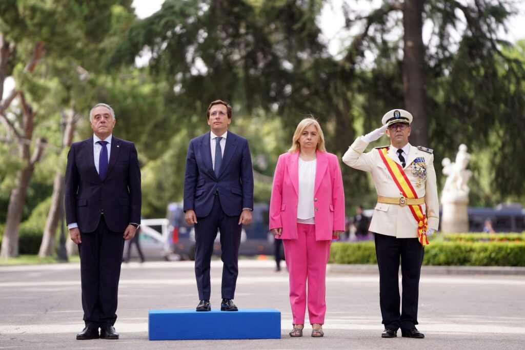 Imágen del acto celebrado el día de San Juan Bautista en el parque de El Retiro