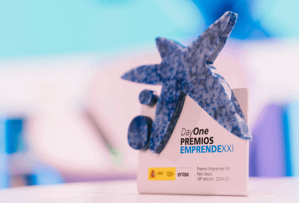 Caixabank lanza la 19ª edición de los Premios EmprendeXXI con nuevas categorías y reconocimientos