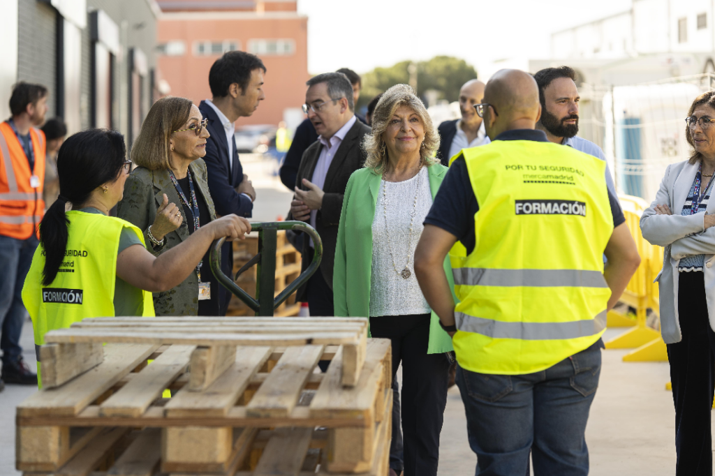 El Ayuntamiento impulsa la digitalización, formación e innovación en el sector alimentario con un nuevo espacio en Mercamadrid