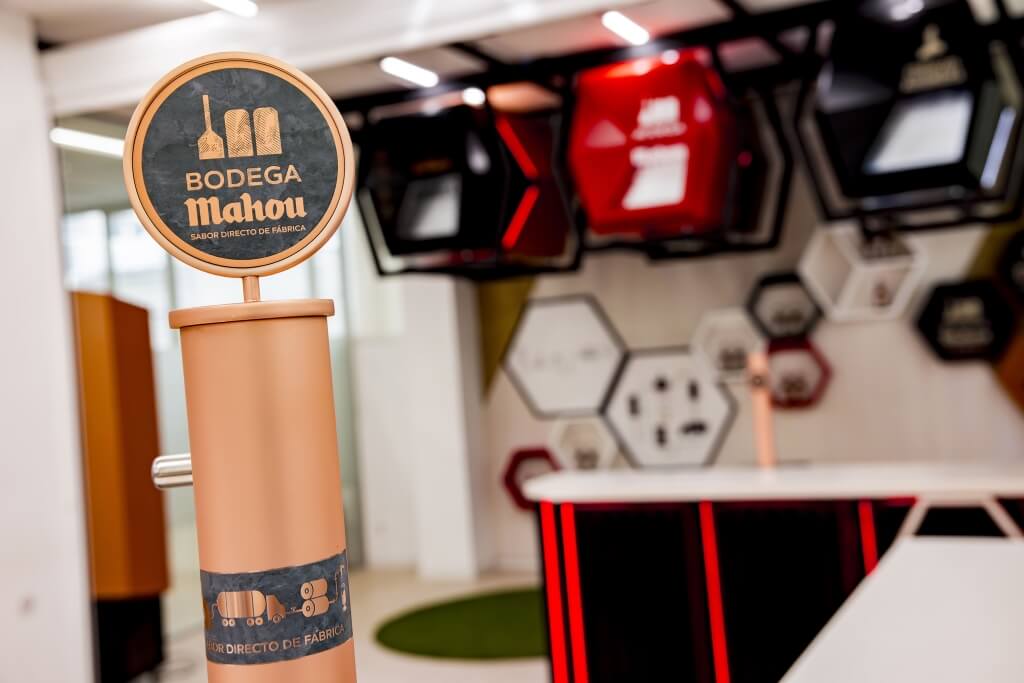 Mahou San Miguel apuesta por la digitalización de la cerveza de bodega y evitará la emisión de 140 toneladas de CO2 al año