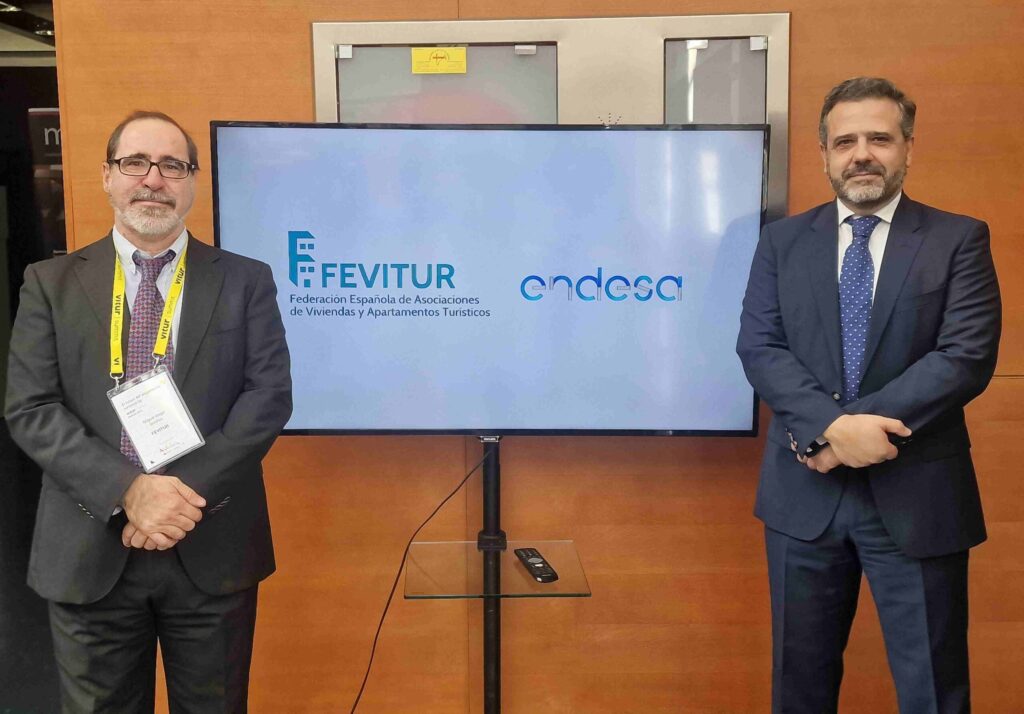 Endesa y Fevitur reducirán el consumo energético de 185.000 apartamentos turísticos.