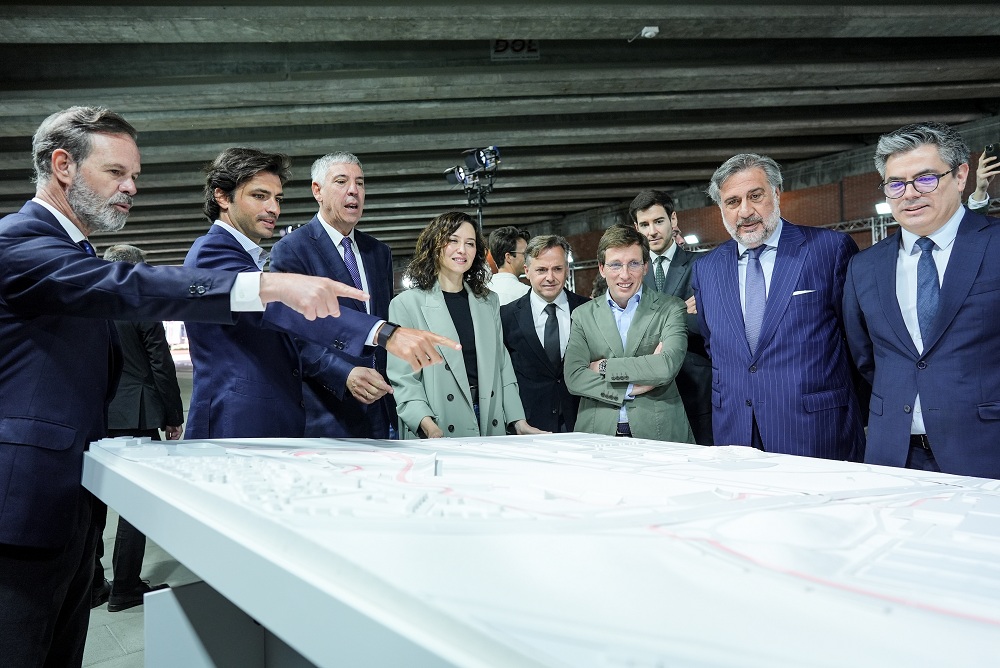 Almeida, en la presentación de este viernes de MADRING, el circuito que acogerá el GP de España de Fórmula 1
