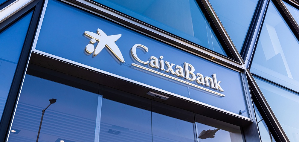 CaixaBank evita la emisión de más de 4,2 millones de toneladas de CO2 en 2024 a través de sus bonos verdes
